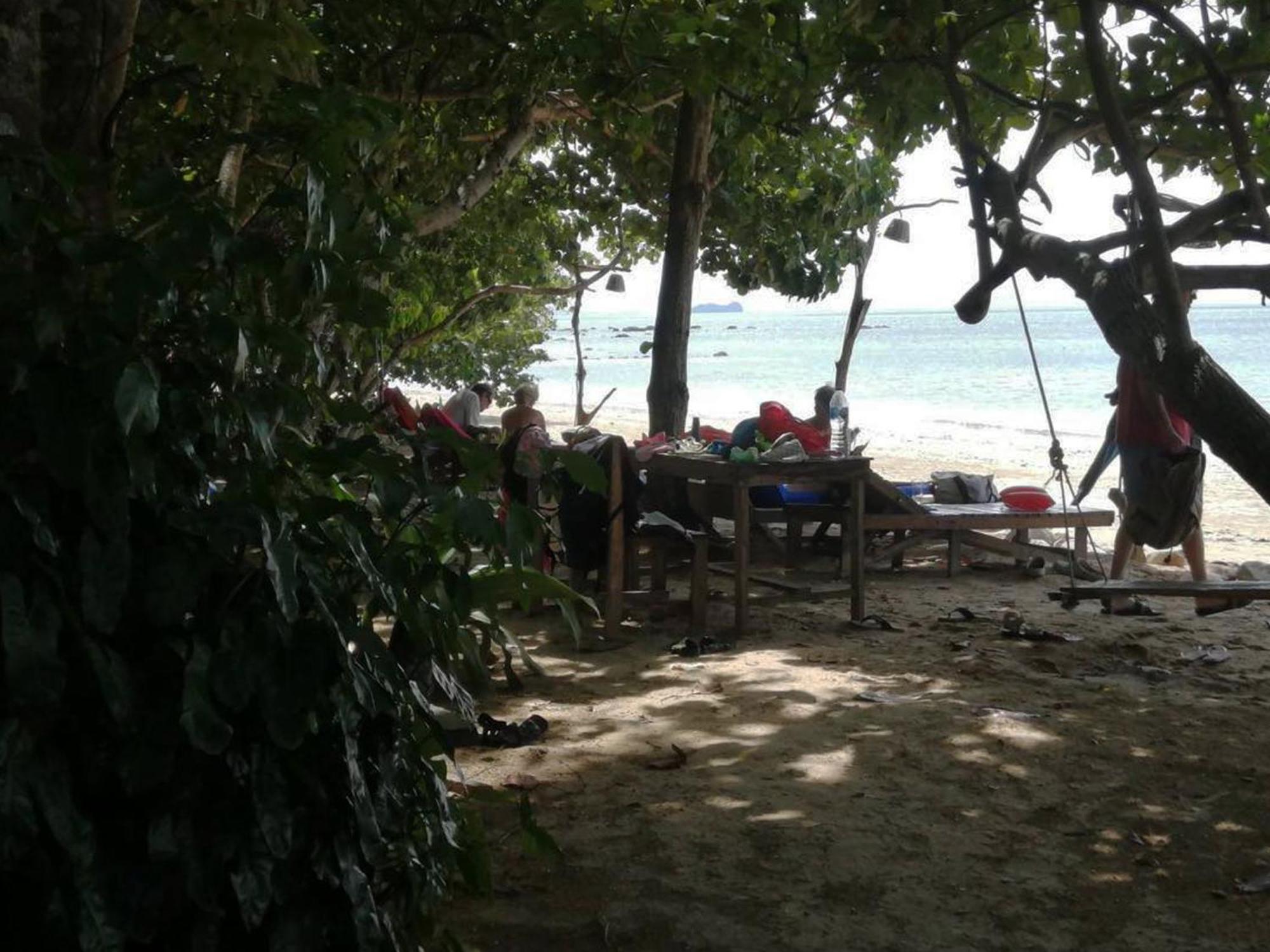 Room In Bungalow - Breathtaking Cottage Of Koh Pu Koh Jum Exterior foto