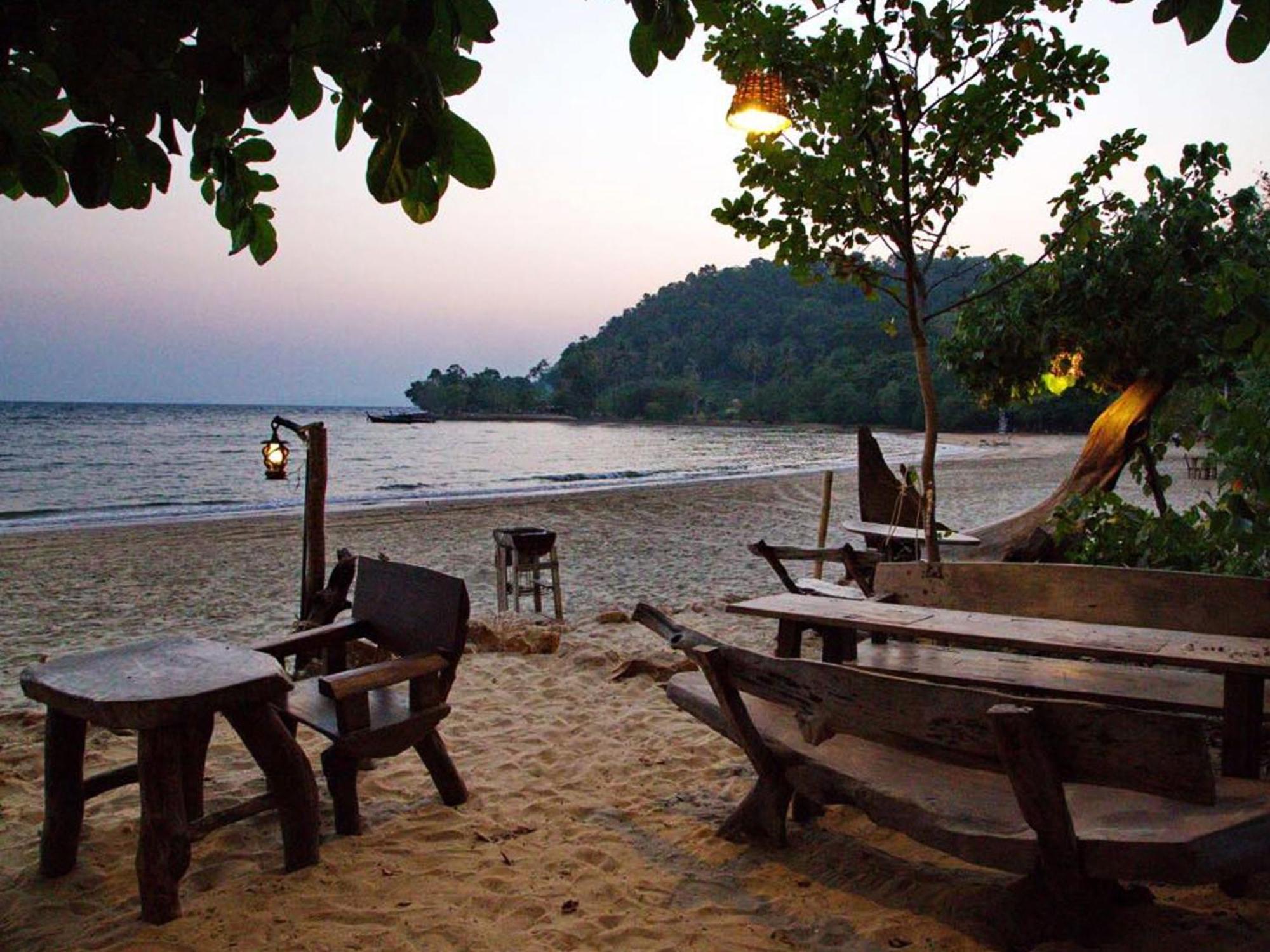Room In Bungalow - Breathtaking Cottage Of Koh Pu Koh Jum Exterior foto