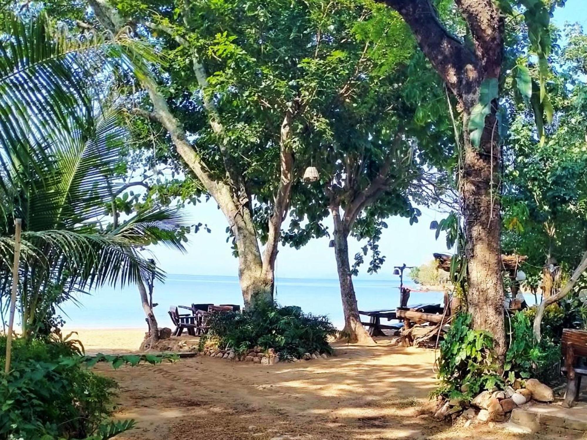 Room In Bungalow - Breathtaking Cottage Of Koh Pu Koh Jum Exterior foto